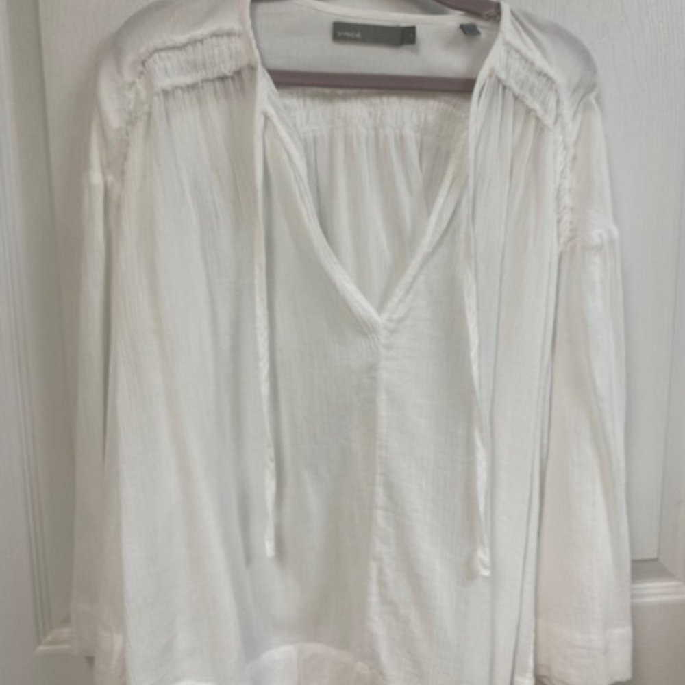 Women's Vince brand summer top, size XS